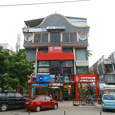 Oyo Flagship 321 T Nagar-3
